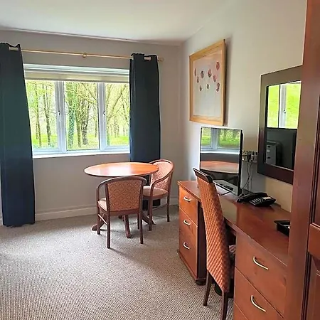 Hotell Fernhill Carrigaline